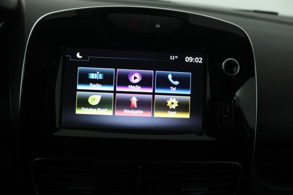 Renault Clio Estate 0.9 TCe Limited (TREKHAAK, NAVIGATIE, CAMERA, PARKEERSENSOREN, BLUETOOTH, CRUISE CONTROL)