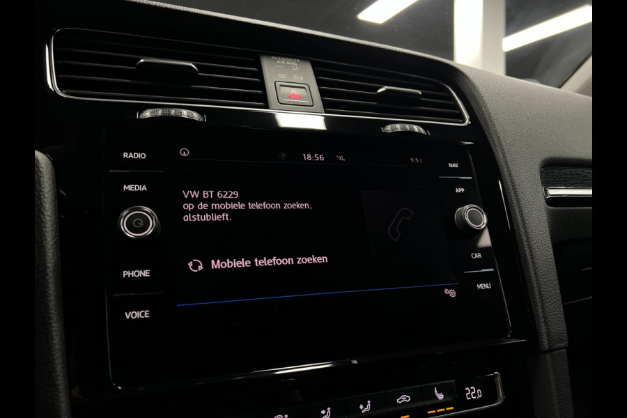 Volkswagen Golf 1.5 TSI R-Line | ACC | PDC | Carplay | LED |