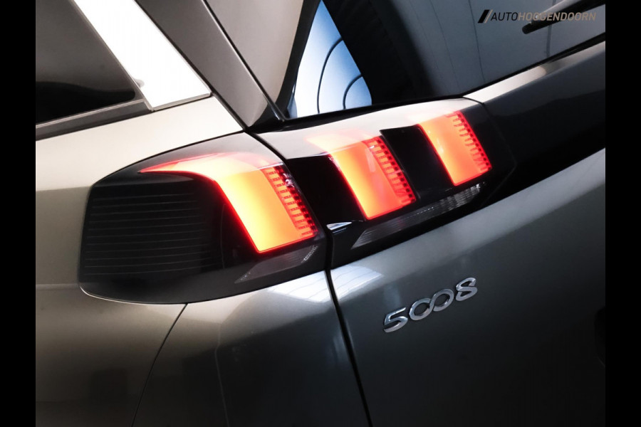 Peugeot 5008 1.2 PureTech Active 7-zits Luxe (APPLE CARPLAY,PARKEERSENSOREN,CRUISE,COMFORT-STOELEN,LANE ASSIST,CLIMATE,NIEUWE APK)