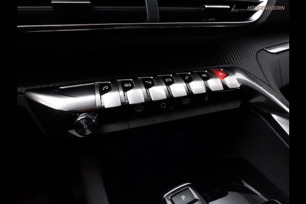 Peugeot 5008 1.2 PureTech Active 7-zits Luxe (APPLE CARPLAY,PARKEERSENSOREN,CRUISE,COMFORT-STOELEN,LANE ASSIST,CLIMATE,NIEUWE APK)