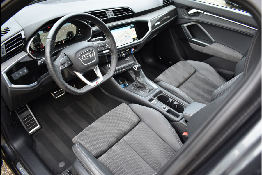 Audi Q3 45 TFSI e S-Line 245 Pk Pano Memory Sonos Leder Navi Keyless Camera 20 Inch