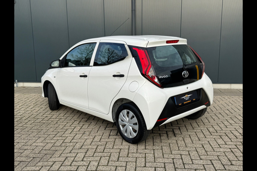 Toyota Aygo 1.0 VVT-i x * 5 deurs * Start/stop * Cruise *