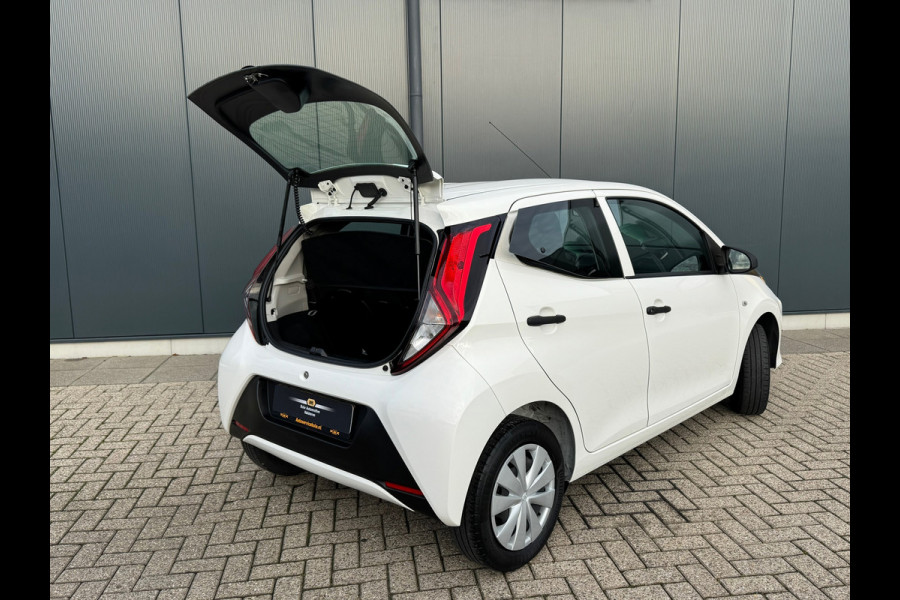 Toyota Aygo 1.0 VVT-i x * 5 deurs * Start/stop * Cruise *