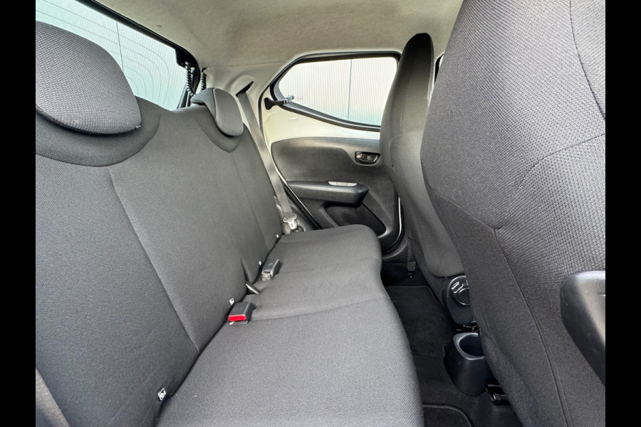 Toyota Aygo 1.0 VVT-i x * 5 deurs * Start/stop * Cruise *