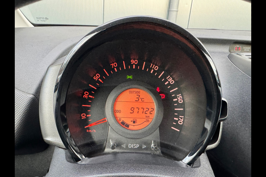 Toyota Aygo 1.0 VVT-i x * 5 deurs * Start/stop * Cruise *