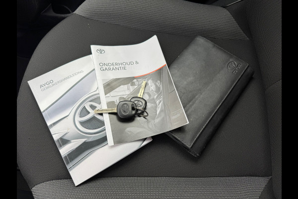 Toyota Aygo 1.0 VVT-i x * 5 deurs * Start/stop * Cruise *