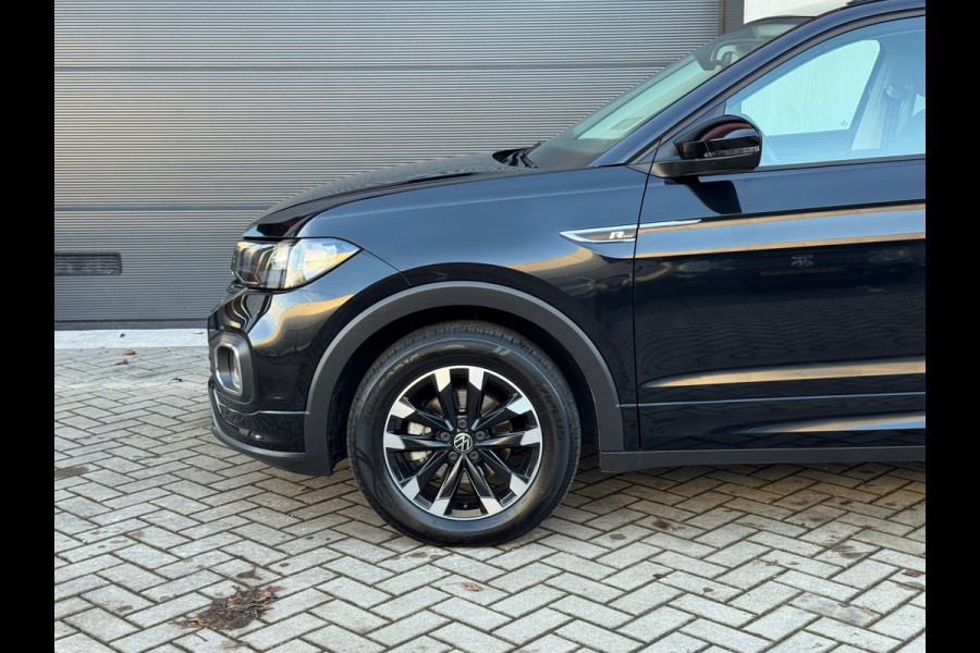 Volkswagen T-Cross 1.5 TSI Automaat R-Line * Virtual Cockpit * Adaptieve Cruise * Carplay *