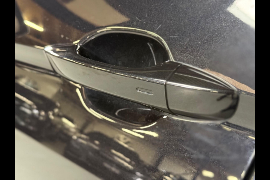 Volkswagen Tiguan 2.0 TSI 4Motion Highline Business R | Pano | Trekhaak | 360 Camera | Akrapovic | Leer | memory | Keyless