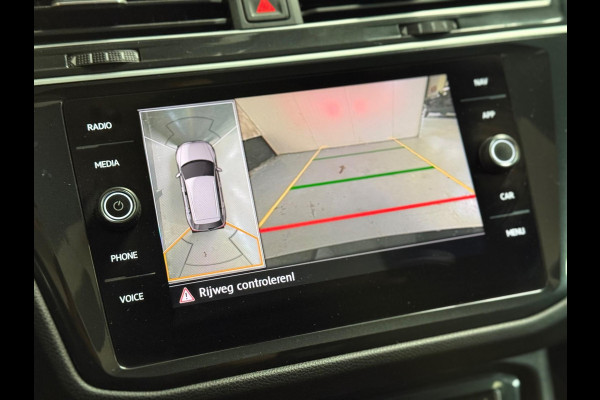 Volkswagen Tiguan 2.0 TSI 4Motion Highline Business R | Pano | Trekhaak | 360 Camera | Akrapovic | Leer | memory | Keyless