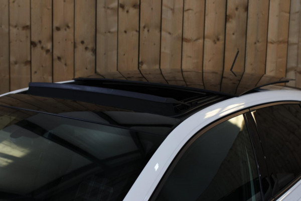 Volkswagen Polo 2.0 TSI GTI *Pano*DCC*Led*Camera*Keyless*