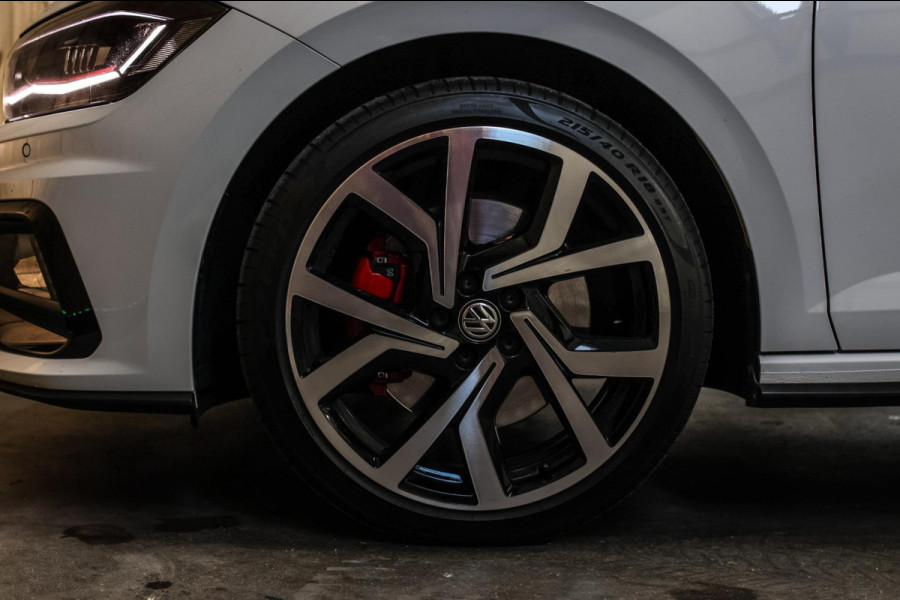 Volkswagen Polo 2.0 TSI GTI *Pano*DCC*Led*Camera*Keyless*