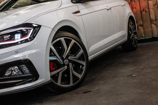 Volkswagen Polo 2.0 TSI GTI *Pano*DCC*Led*Camera*Keyless*