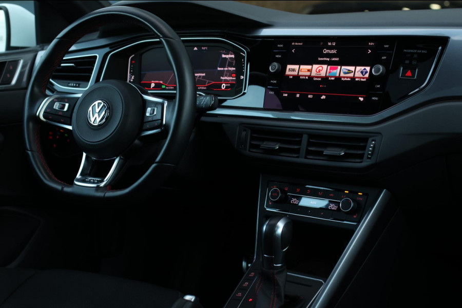 Volkswagen Polo 2.0 TSI GTI *Pano*DCC*Led*Camera*Keyless*