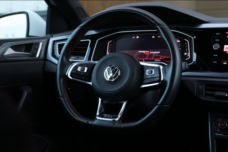 Volkswagen Polo 2.0 TSI GTI *Pano*DCC*Led*Camera*Keyless*