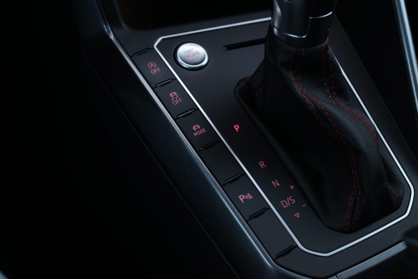 Volkswagen Polo 2.0 TSI GTI *Pano*DCC*Led*Camera*Keyless*