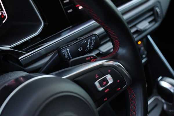 Volkswagen Polo 2.0 TSI GTI *Pano*DCC*Led*Camera*Keyless*