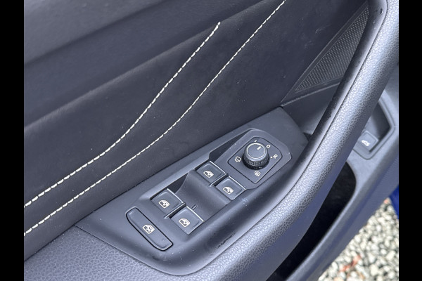 Volkswagen Arteon Shooting Brake eHYBRID 218PK DSG R-LINE BUSINESS+ TREKHAAK/360CAMERA/LEDER/HEAD-UP