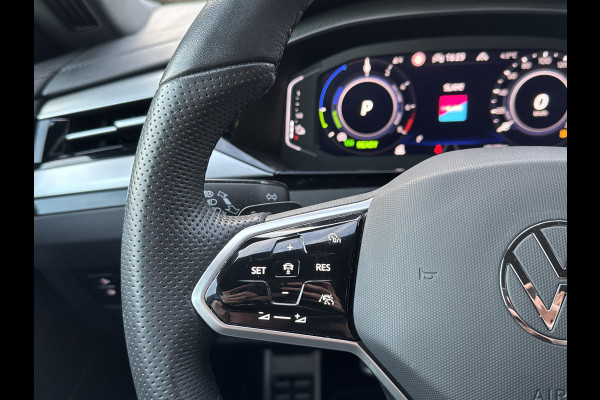 Volkswagen Arteon Shooting Brake eHYBRID 218PK DSG R-LINE BUSINESS+ TREKHAAK/360CAMERA/LEDER/HEAD-UP