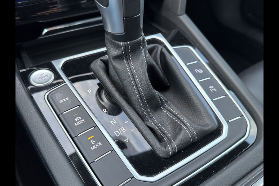 Volkswagen Arteon Shooting Brake eHYBRID 218PK DSG R-LINE BUSINESS+ TREKHAAK/360CAMERA/LEDER/HEAD-UP