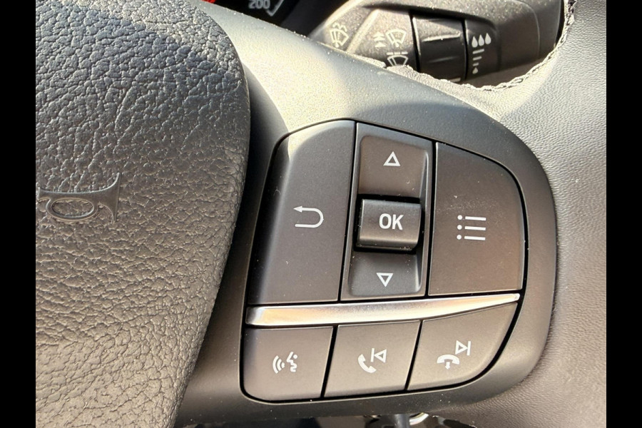 Ford Transit 350 2.0 TDCI L4H3 Trend RWD | 130pk | Navigatiesysteem SYNC4 | Stoelverwarming  | Elektrisch inklapbare buitenspiegels | Elektrisch verstelbare bestuurdersstoel | Passagiersairbag | Allweather banden | Laadruimte beschermingspakket | 150 watt/230V aansluitpunt tussen voorstoelen | Handmatige regeneratie roetfilter | Reservewiel | Centrale dubbele vergrendeling | LED Downlighter