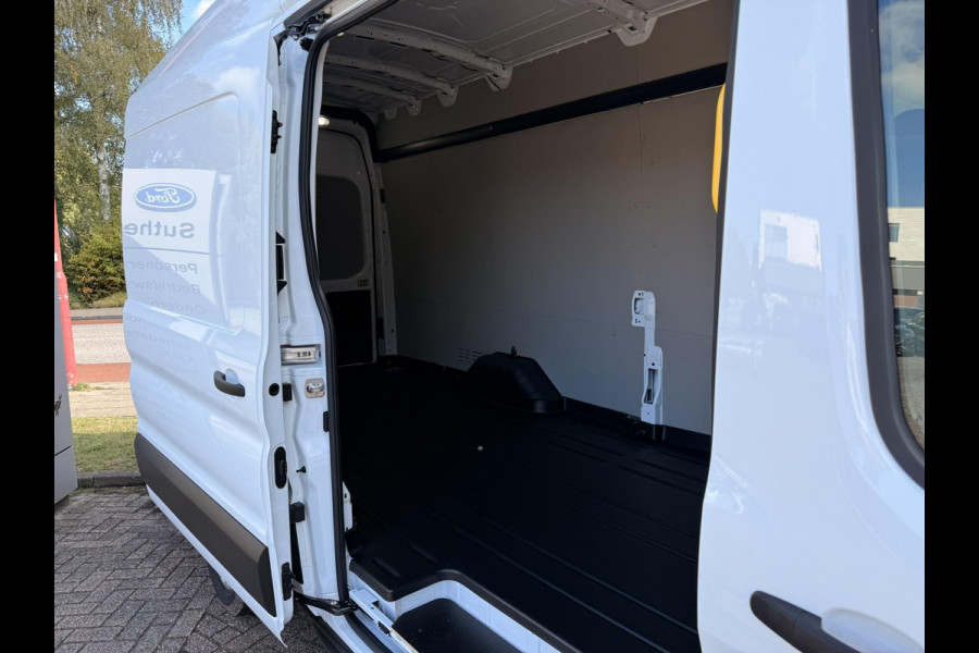 Ford Transit 350 2.0 TDCI L4H3 Trend RWD | 130pk | Navigatiesysteem SYNC4 | Stoelverwarming  | Elektrisch inklapbare buitenspiegels | Elektrisch verstelbare bestuurdersstoel | Passagiersairbag | Allweather banden | Laadruimte beschermingspakket | 150 watt/230V aansluitpunt tussen voorstoelen | Handmatige regeneratie roetfilter | Reservewiel | Centrale dubbele vergrendeling | LED Downlighter