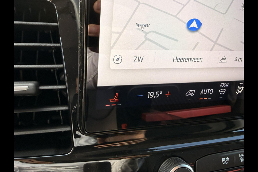 Ford Transit 350 2.0 TDCI L4H3 Trend RWD | SCI | 130pk | Navigatiesysteem SYNC4 | Stoelverwarming  | Elektrisch inklapbare buitenspiegels | Elektrisch verstelbare bestuurdersstoel | Passagiersairbag | Allweather banden | Laadruimte beschermingspakket | 150 watt/230V aansluitpunt tussen voorstoelen | Handmatige regeneratie roetfilter | Reservewiel | Centrale dubbele vergrendeling | LED Downlighter