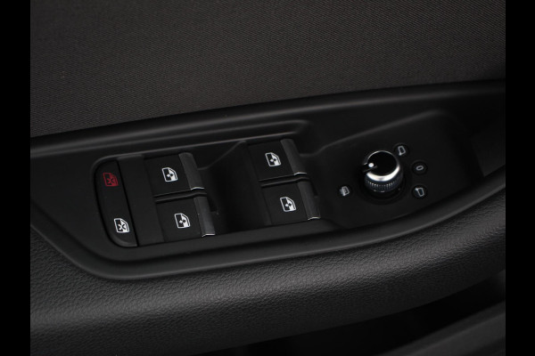 Audi A4 Avant 40 TFSI 204pk Prestige Plus S-Tronic | Navigatie | Climate Control | Camera | Electrisch bedienbare achterklep | Virtual Cockpit | Led | Dab | Stoelverwarming