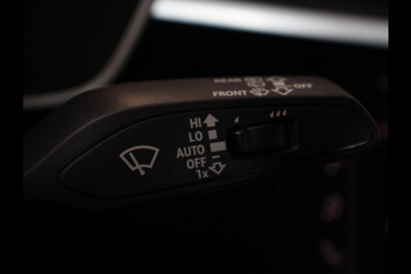 Audi Q3 Sportback 45 TFSI Attitude Plus PHEV 245 PK | Climatronic | Adaptive Cruise control | PDC V + A | Navigatie | Elektrische Kofferbak | Lichtmetalen Velgen