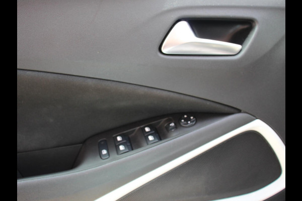 Opel Crossland X 1.2 Turbo Innovation | Climate Control | Apple Carplay / Android auto | Lichtmetalen Velgen | Camera | Two Tone | Marge auto