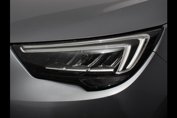 Opel Crossland X 1.2 Turbo Innovation | Climate Control | Apple Carplay / Android auto | Lichtmetalen Velgen | Camera | Two Tone | Marge auto