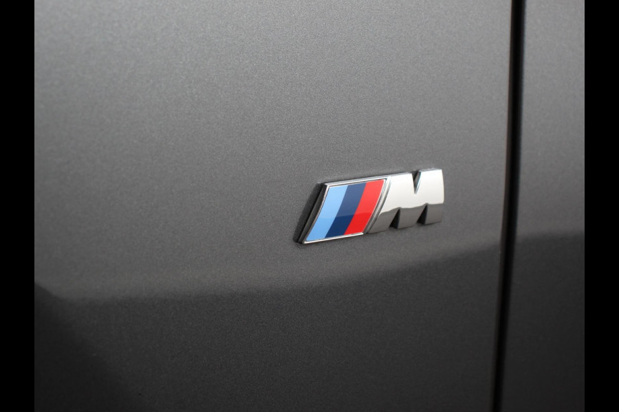 BMW X1 sDrive18i Automaat M-Sport | Navigatie | Cruise Control | Stoelverwarming  | Elektrische achterklep | Climate Control | Lichtmetalen velgen