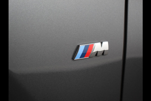 BMW X1 sDrive18i Automaat M-Sport | Navigatie | Cruise Control | Stoelverwarming  | Elektrische achterklep | Climate Control | Lichtmetalen velgen