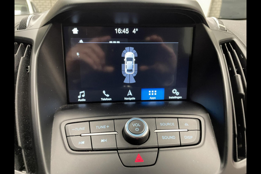 Ford Kuga 1.5 EcoBoost ST Line Trekhaak Navigatie Parkeersensoren Park Assist Cruise Control Xenon Climate Control Lichtmetalen velgen Getinte ramen