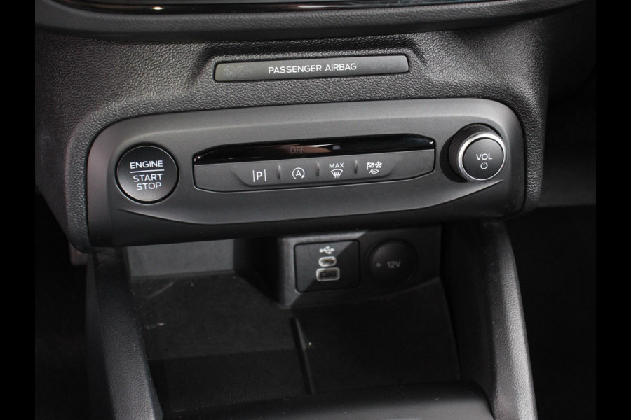 Ford Focus 1.0 125 PK Hybrid ST Line Groot Scherm! Navigatie Climate Control Led Dab Camera Parkeer sensoren Cruise Control Lichtmetalen velgen Prijs Incl. BOVAG Garantie