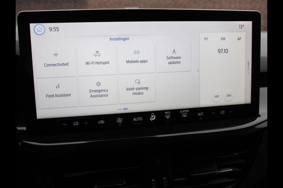 Ford Focus 1.0 125 PK Hybrid ST Line Groot Scherm! Navigatie Climate Control Led Dab Camera Parkeer sensoren Cruise Control Lichtmetalen velgen Prijs Incl. BOVAG Garantie