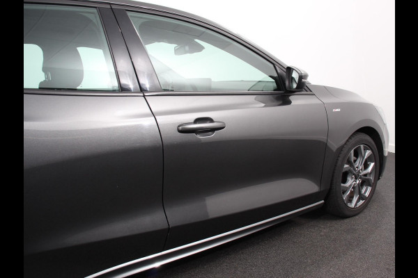 Ford Focus 1.0 125 PK Hybrid ST Line Groot Scherm! Navigatie Climate Control Led Dab Camera Parkeer sensoren Cruise Control Lichtmetalen velgen Prijs Incl. BOVAG Garantie