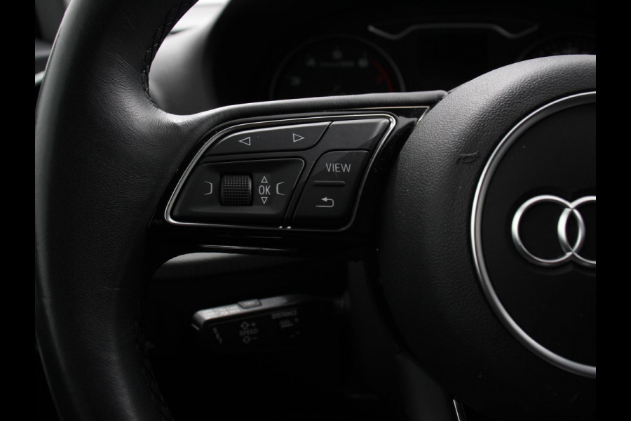 Audi Q2 35 TFSI 150pk Automaat S Edition | Navigatie | Camera | Adaptive Cruise Control | LED Matrix | Elektrische Achterklep | Keyless Entry |