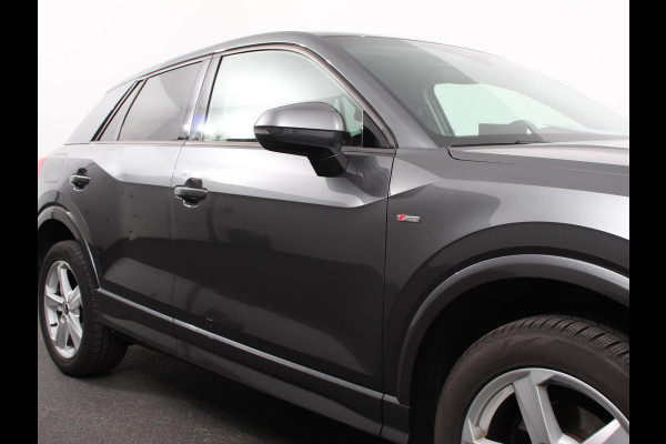 Audi Q2 35 TFSI 150pk Automaat S Edition | Navigatie | Camera | Adaptive Cruise Control | LED Matrix | Elektrische Achterklep | Keyless Entry |