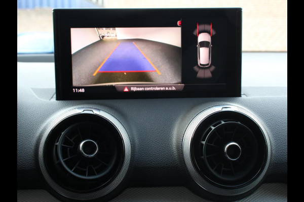 Audi Q2 35 TFSI 150pk Automaat S Edition | Navigatie | Camera | Adaptive Cruise Control | LED Matrix | Elektrische Achterklep | Keyless Entry |