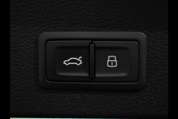 Audi Q2 35 TFSI 150pk Automaat S Edition | Navigatie | Camera | Adaptive Cruise Control | LED Matrix | Elektrische Achterklep | Keyless Entry |