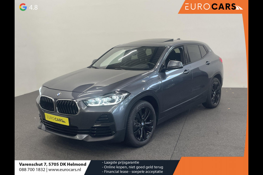 BMW X2 xDrive25e High Executive Sportline Panoramadak Groot Navi carplay/android Sportstoelen stoelverwarming parkeersensoren Voor+Achter Donkere hemel