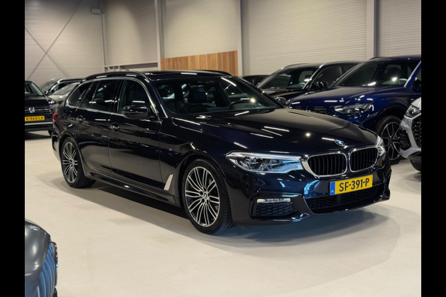 BMW 5 Serie Touring 520i High Executive M Pakket, Pano, Virtual Cockpit, Leder, 19"M Sport Velgen, Prive Glas, Volledig Onderhoud