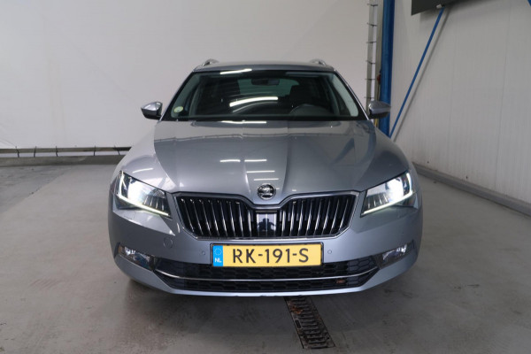 Škoda Superb Combi 1.6 TDI Greenline Business > €9450,- Netto Export <