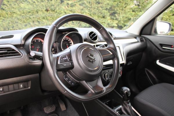 Suzuki Swift 1.2 Select Automaat Navi AllSeason Stoelverwarming Camera