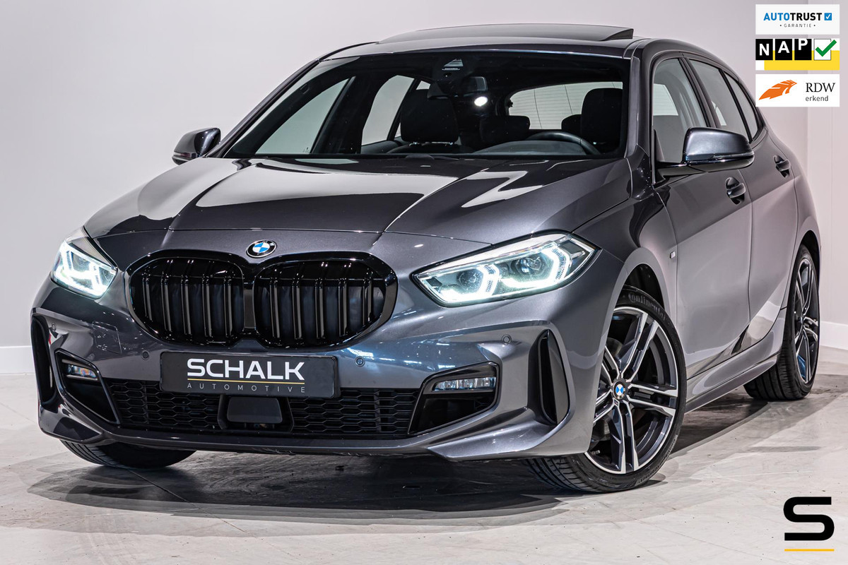 BMW 1-serie 118i High Executive|M-sport|NAP|Pano|Psensor