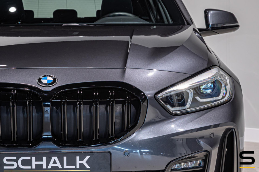 BMW 1-serie 118i High Executive|M-sport|NAP|Pano|Psensor