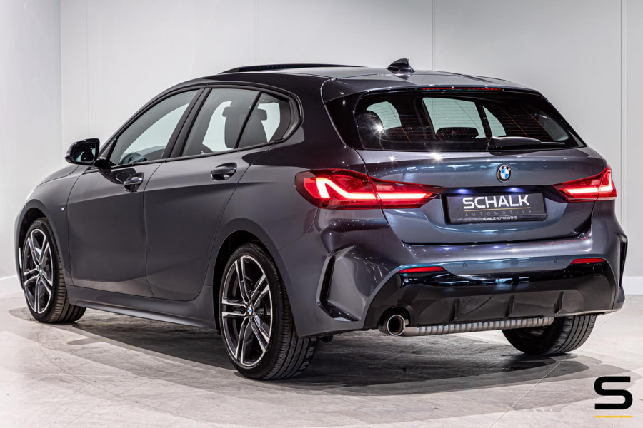 BMW 1-serie 118i High Executive|M-sport|NAP|Pano|Psensor