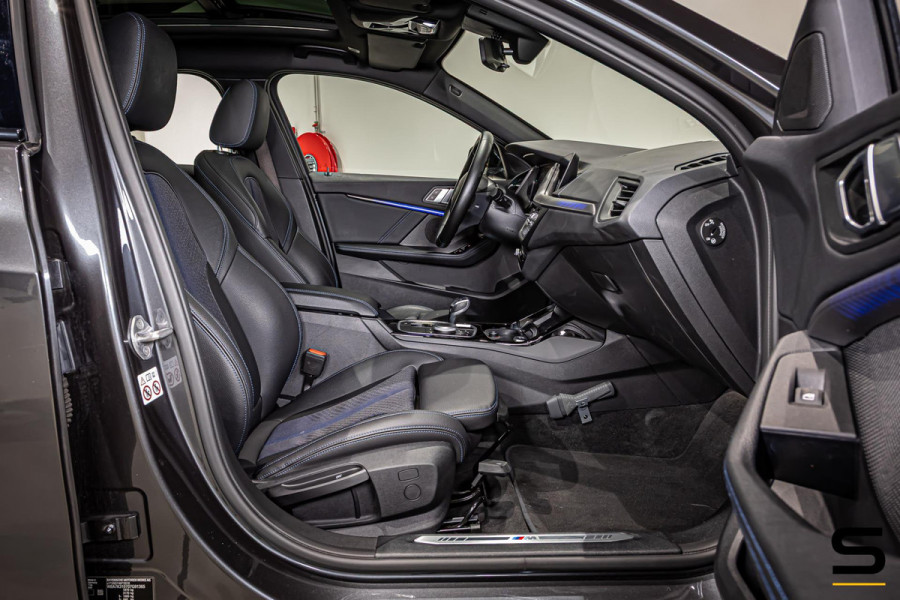 BMW 1-serie 118i High Executive|M-sport|NAP|Pano|Psensor