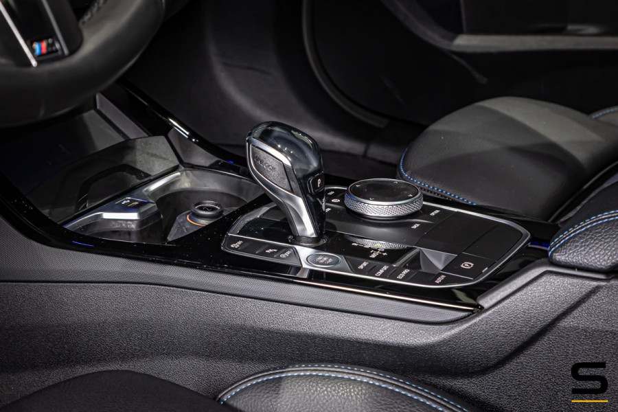 BMW 1-serie 118i High Executive|M-sport|NAP|Pano|Psensor