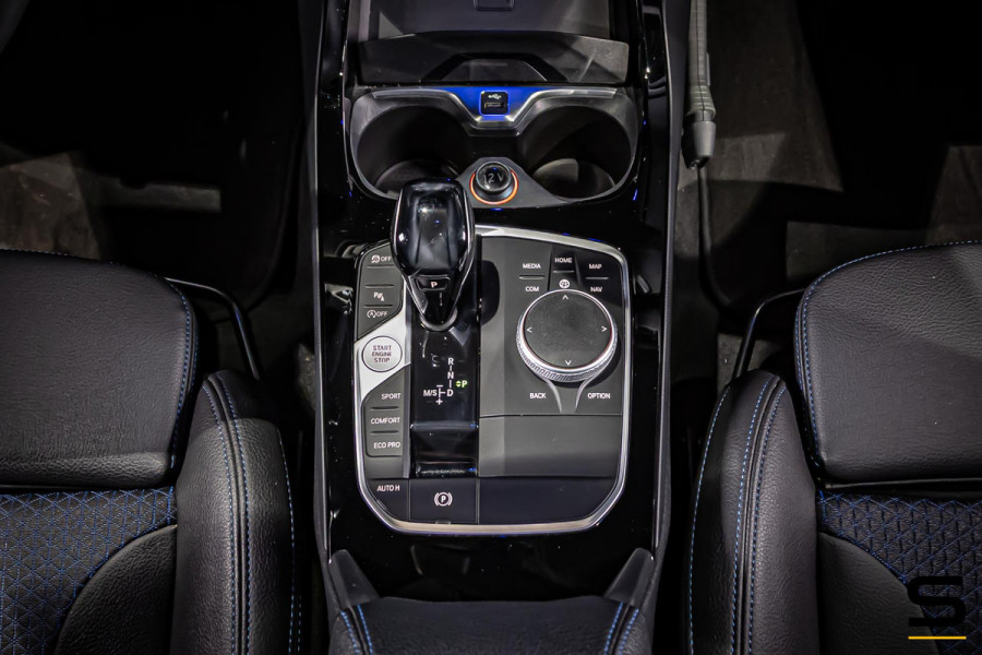 BMW 1-serie 118i High Executive|M-sport|NAP|Pano|Psensor